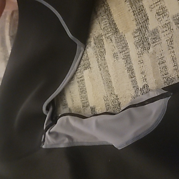 Performance Workout Jacket - Picture 2 of 4